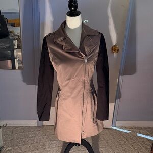 Stylish Women's Tan and Black Jacket